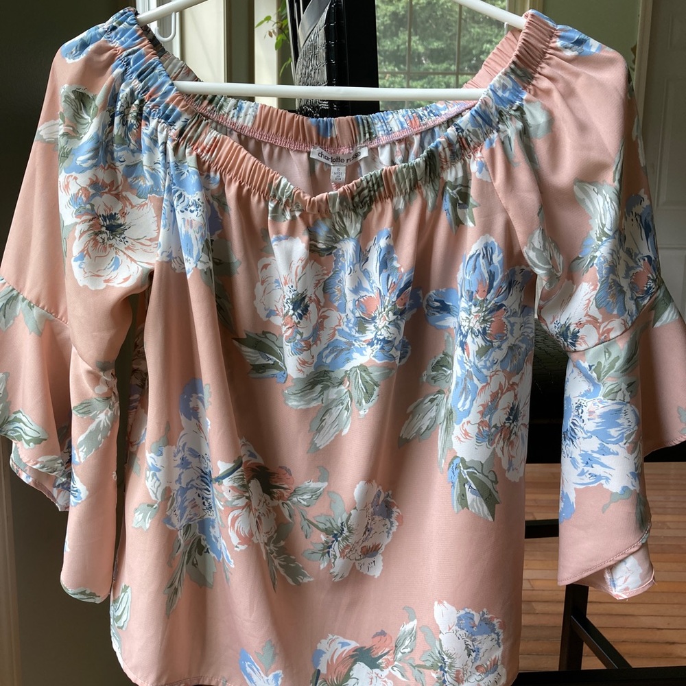 Charlotte Russe cold shoulder blouse